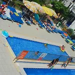 Dilek Hotel apartamentowy Gumbet