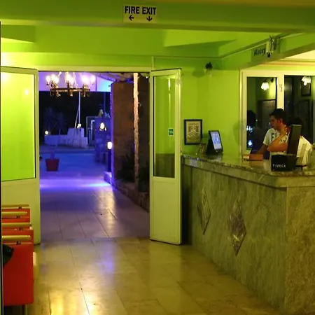 아파트호텔 Dilek 2*