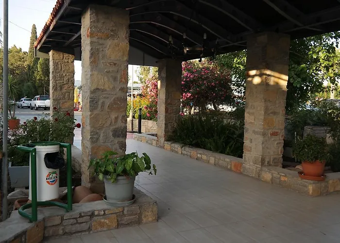 Ξενοδοχείο με διαμερίσματα Dilek Gümbet