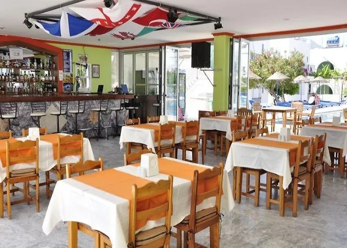 Ξενοδοχείο με διαμερίσματα Dilek 2*