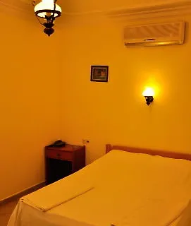 Ξενοδοχείο με διαμερίσματα Dilek Gümbet